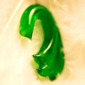 green_earring_2